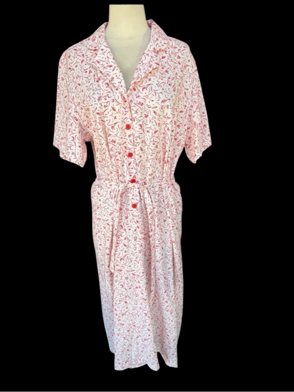 Deadstock NWOT 1980s Nancy II Floral Rayon Poly Classic Front Half Button Shirtd